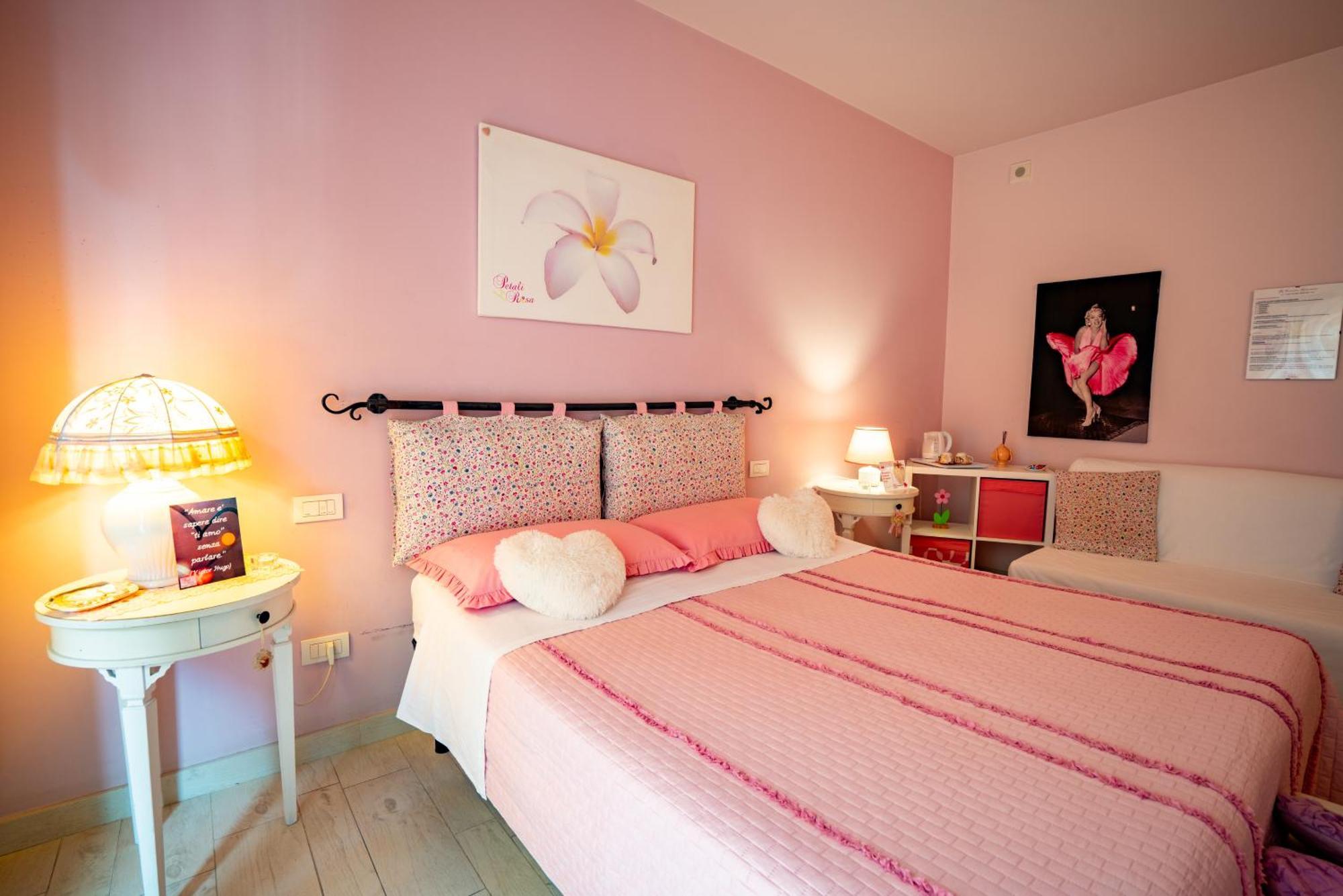 Bed and Breakfast Petali Rosa Полиньяно-а-Маре Экстерьер фото