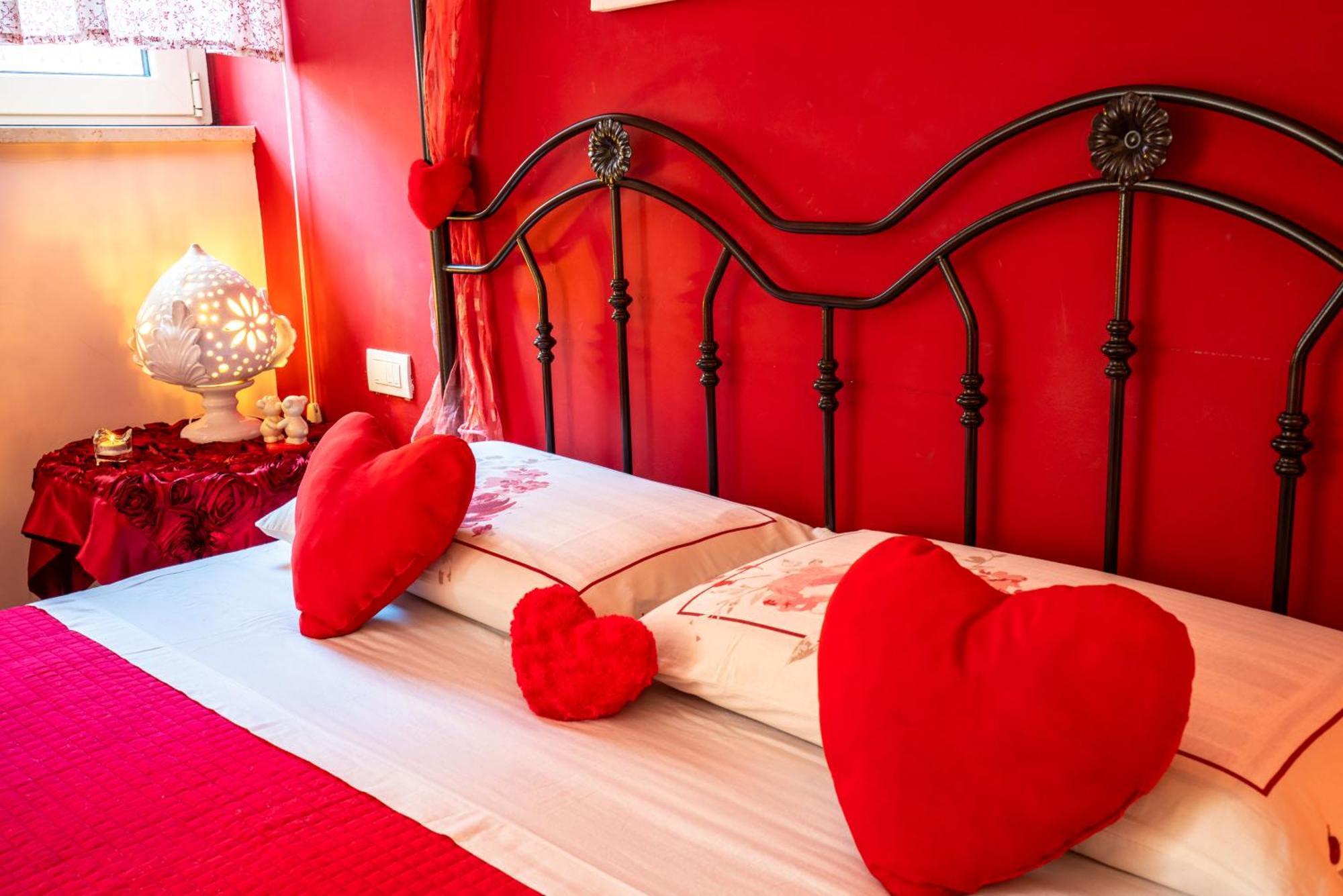 Bed and Breakfast Petali Rosa Полиньяно-а-Маре Экстерьер фото