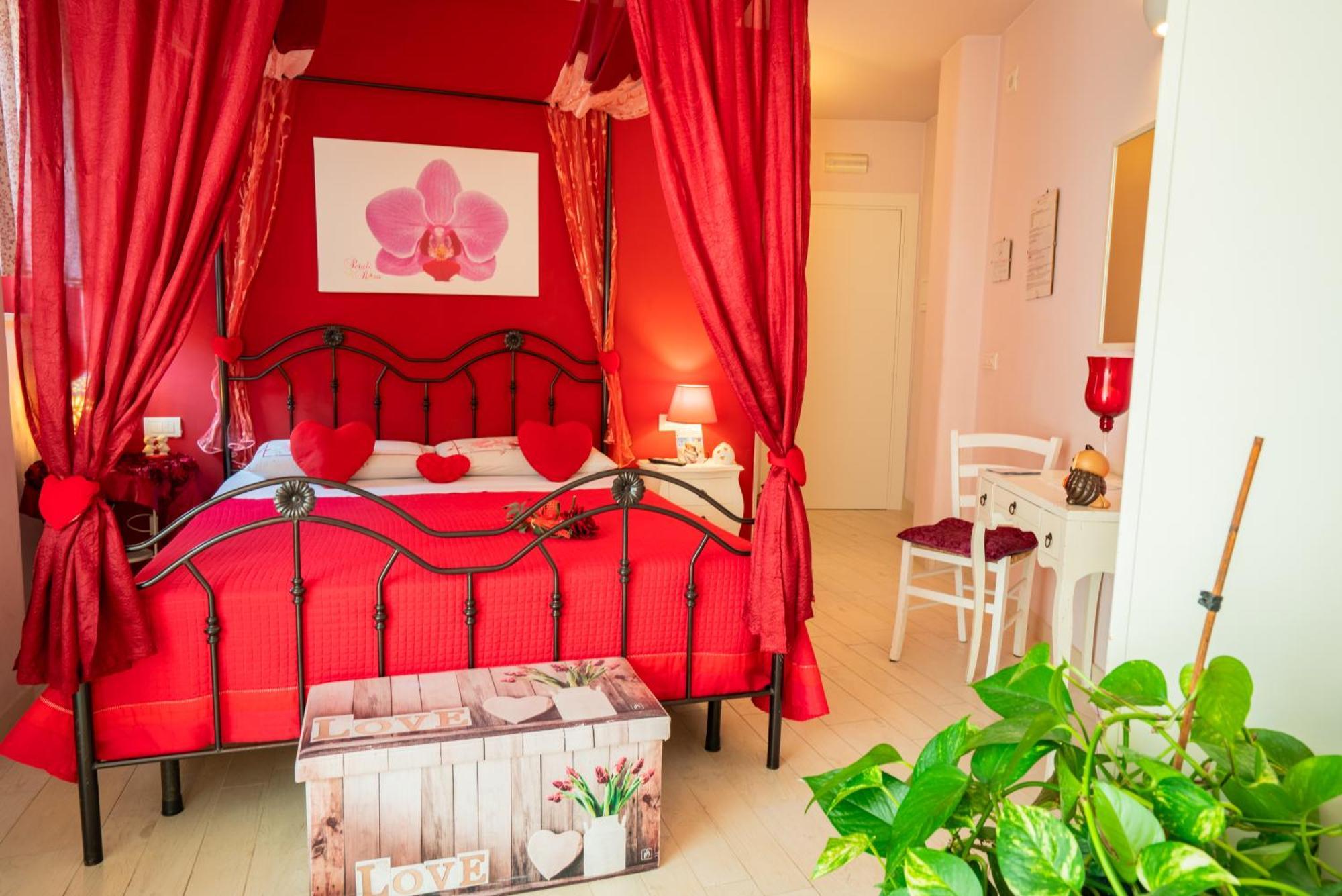 Bed and Breakfast Petali Rosa Полиньяно-а-Маре Экстерьер фото
