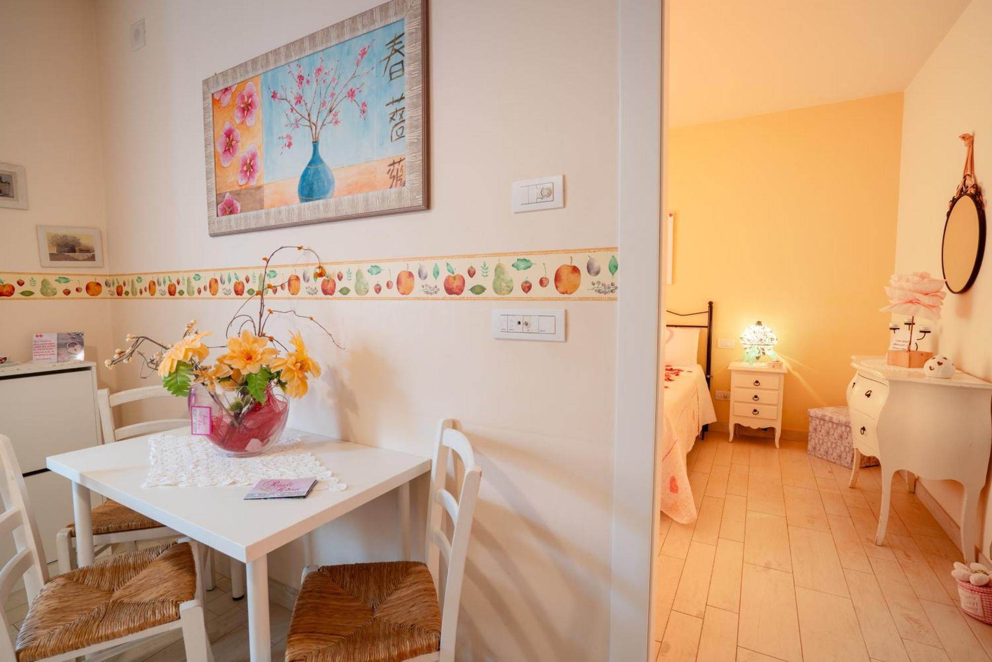 Bed and Breakfast Petali Rosa Полиньяно-а-Маре Экстерьер фото